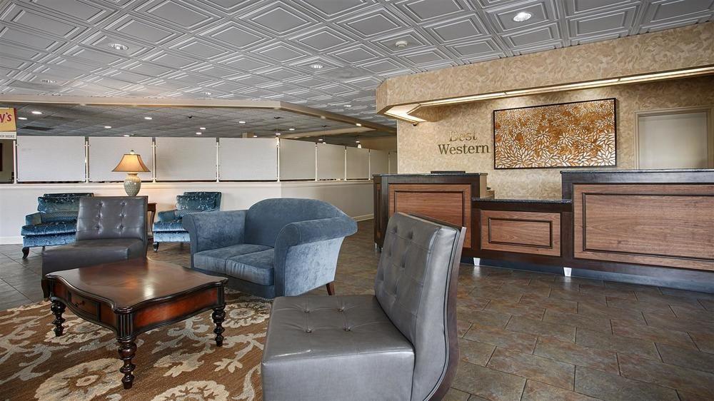 Ramada By Wyndham Savannah Gateway 3*
