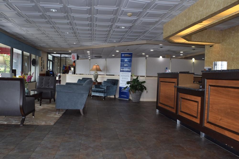 Ramada By Wyndham Savannah Gateway Motel
