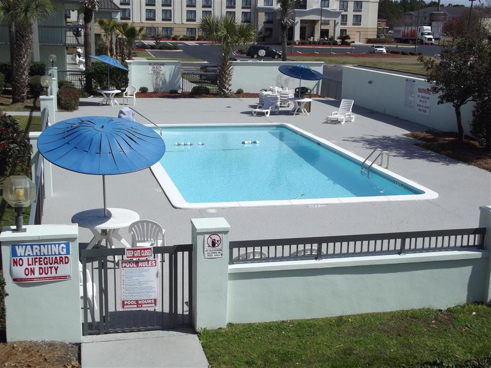 Ramada By Wyndham Savannah Gateway