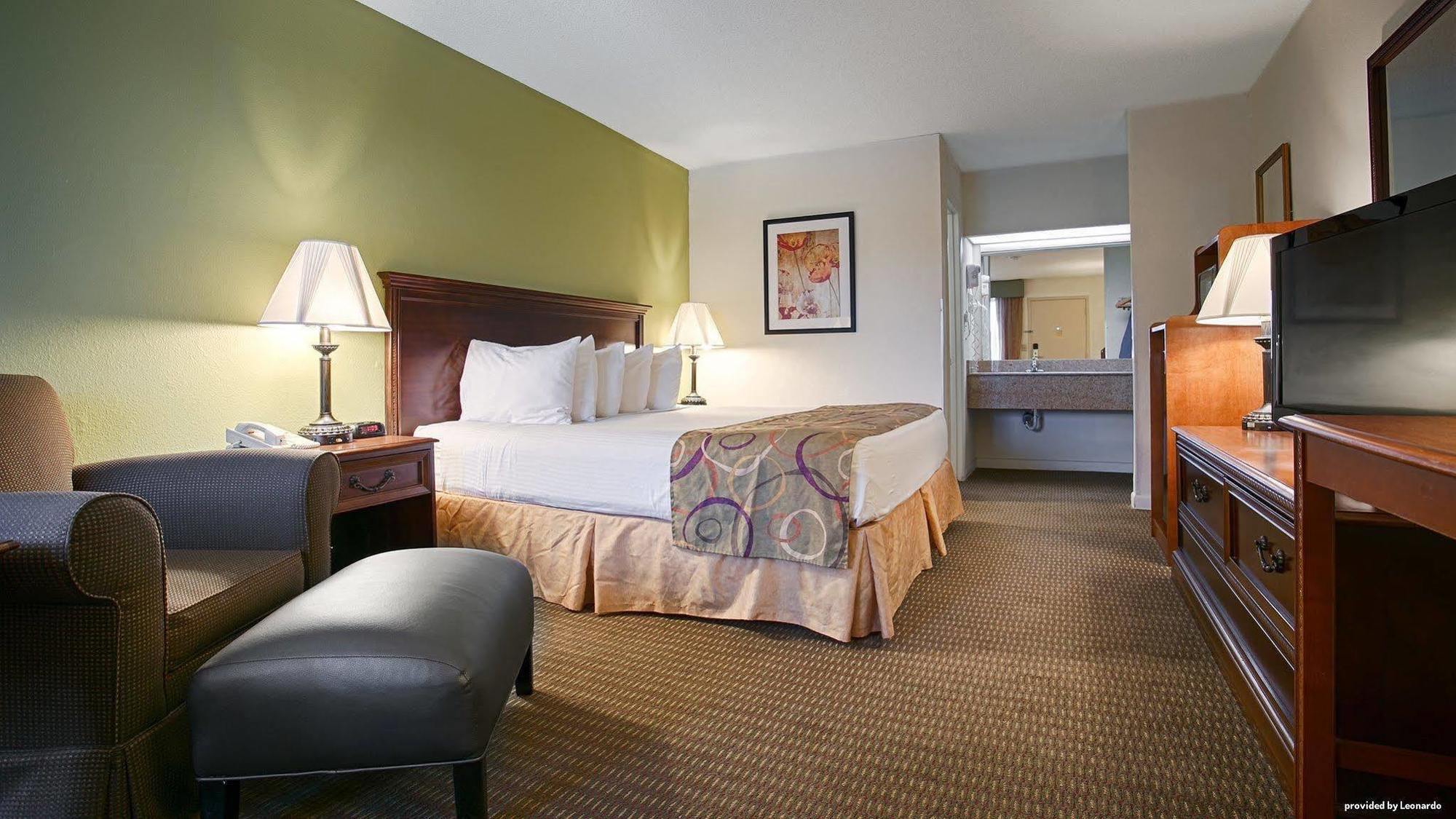 Motel Ramada By Wyndham Savannah Gateway 3*
